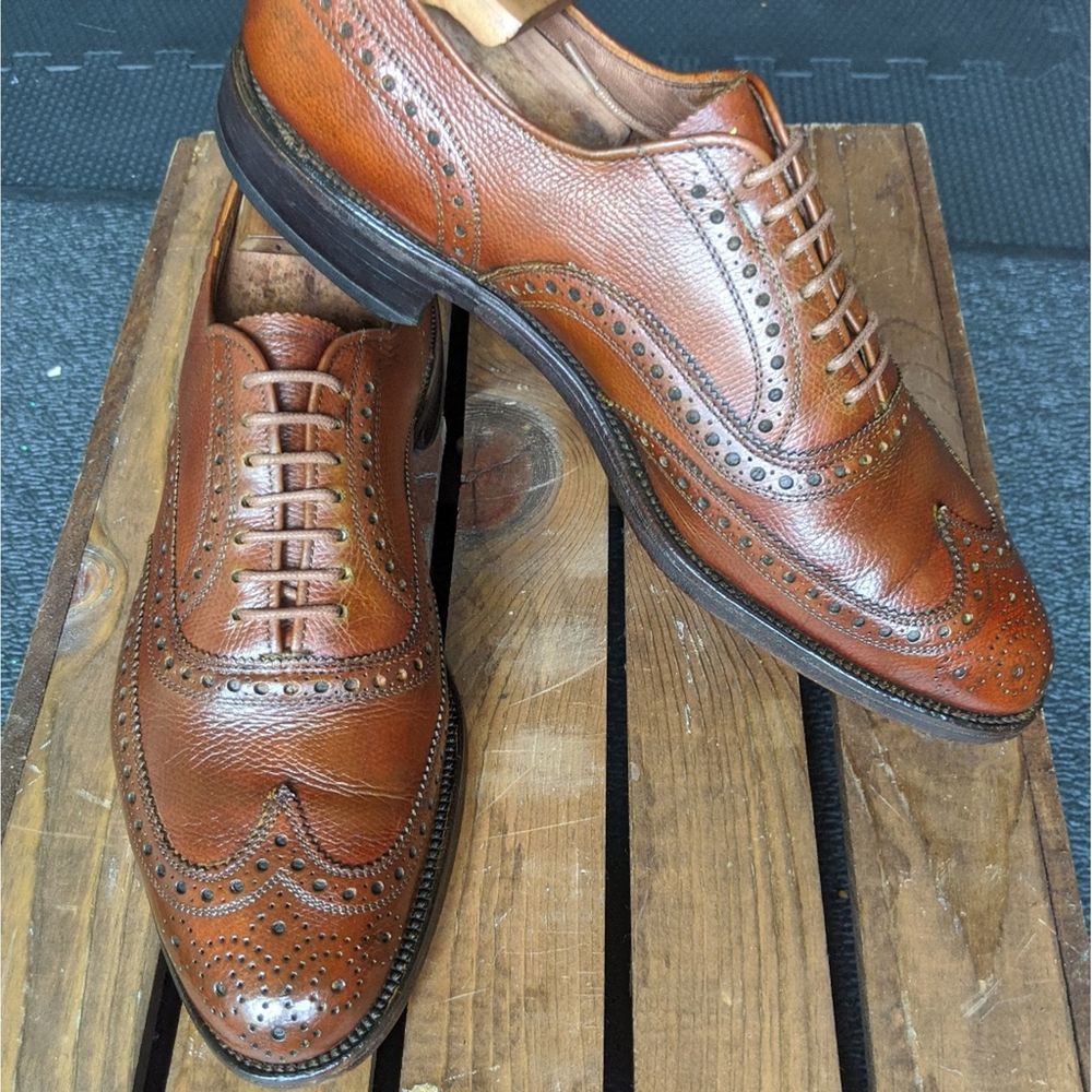 SOLD! Allen Edmonds Lloyd Vintage Wingtip Oxford